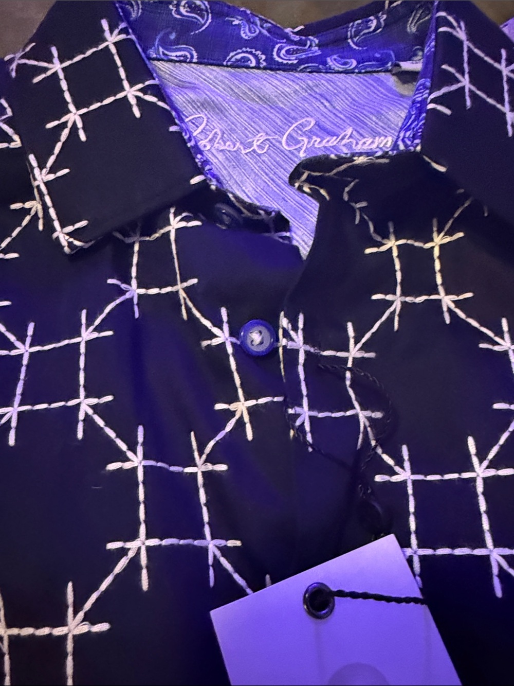 NWT Robert Graham Navy and White Geometric Embroidered Button-Up